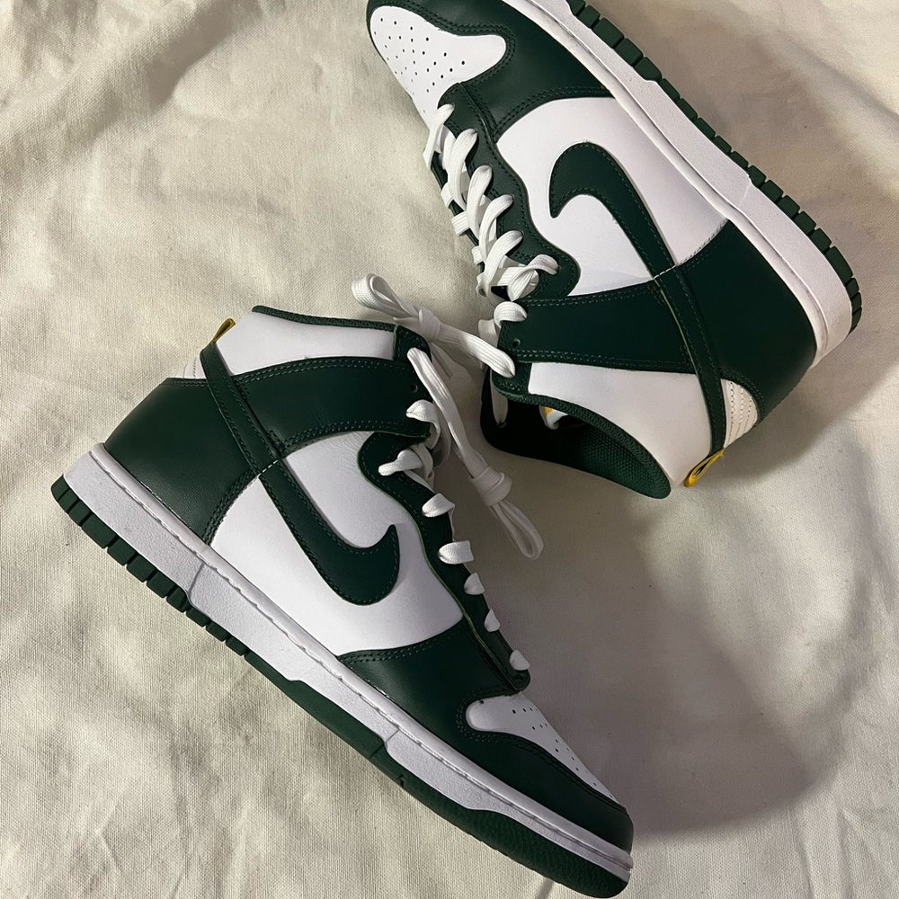 Nike Dunk High - image 5